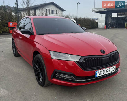 Красный Шкода Октавия, объемом двигателя 1.4 л и пробегом 41 тыс. км за 22400 $, фото 1 на Automoto.ua