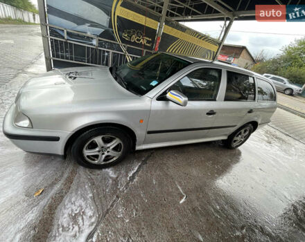 Шкода Октавия, объемом двигателя 1.98 л и пробегом 318 тыс. км за 3500 $, фото 1 на Automoto.ua