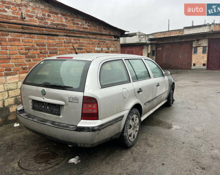 Шкода Октавия, объемом двигателя 1.6 л и пробегом 300 тыс. км за 850 $, фото 3 на Automoto.ua