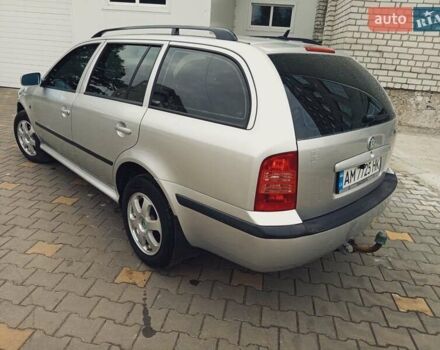 Шкода Октавія 2003 у Житомирі на Automoto.ua Шкода Октавія, об'ємом двигуна 1.6 л та пробігом 297 тис. км за 4250 $, фото 6 на Automoto.ua