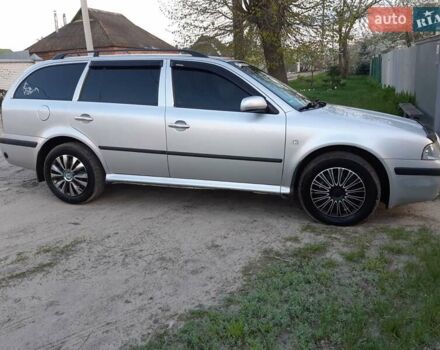Шкода Октавия, объемом двигателя 1.6 л и пробегом 240 тыс. км за 5200 $, фото 1 на Automoto.ua