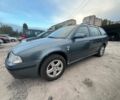 Шкода Октавія, об'ємом двигуна 1.6 л та пробігом 350 тис. км за 2201 $, фото 1 на Automoto.ua