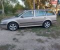 Шкода Октавия, объемом двигателя 1.6 л и пробегом 207 тыс. км за 4950 $, фото 4 на Automoto.ua