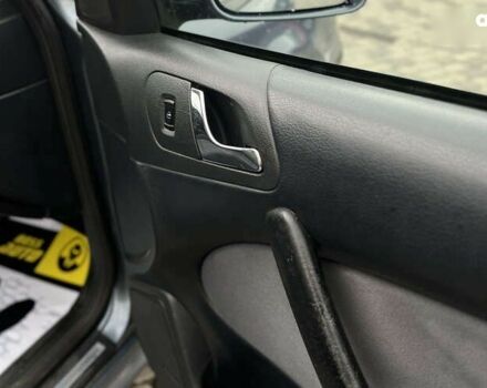 Шкода Октавия, объемом двигателя 1.6 л и пробегом 205 тыс. км за 4400 $, фото 21 на Automoto.ua