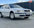 Шкода Октавия, объемом двигателя 1.6 л и пробегом 268 тыс. км за 3999 $, фото 1 на Automoto.ua
