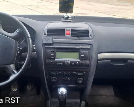 Шкода Октавія, об'ємом двигуна 1.6 л та пробігом 320 тис. км за 6800 $, фото 3 на Automoto.ua