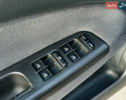 Шкода Октавія, об'ємом двигуна 1.78 л та пробігом 263 тис. км за 6900 $, фото 26 на Automoto.ua