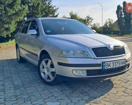 Шкода Октавия 2006 в Ровно на Automoto.ua Шкода Октавия, объемом двигателя 1.6 л и пробегом 251 тыс. км за 6000 $, фото 3 на Automoto.ua