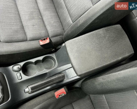 Шкода Октавія, об'ємом двигуна 2 л та пробігом 335 тис. км за 5999 $, фото 20 на Automoto.ua