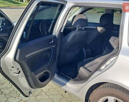 Шкода Октавия 2006 в Ровно на Automoto.ua Шкода Октавия, объемом двигателя 1.6 л и пробегом 251 тыс. км за 6000 $, фото 10 на Automoto.ua