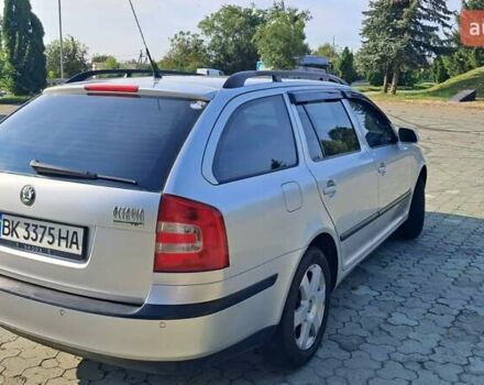 Шкода Октавия 2006 в Ровно на Automoto.ua Шкода Октавия, объемом двигателя 1.6 л и пробегом 251 тыс. км за 6000 $, фото 2 на Automoto.ua
