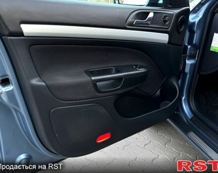 Шкода Октавия, объемом двигателя 1.6 л и пробегом 240 тыс. км за 6400 $, фото 5 на Automoto.ua