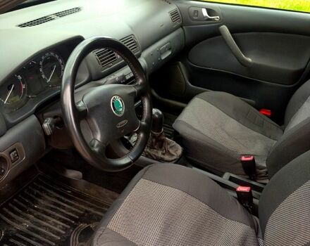 Шкода Октавия, объемом двигателя 1.6 л и пробегом 210 тыс. км за 5999 $, фото 5 на Automoto.ua