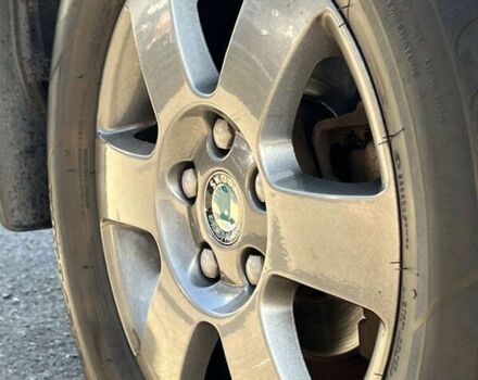 Шкода Октавія, об'ємом двигуна 2 л та пробігом 260 тис. км за 5590 $, фото 15 на Automoto.ua