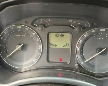 Шкода Октавія 2008 у Києві на Automoto.ua Шкода Октавія, об'ємом двигуна 1.9 л та пробігом 309 тис. км за 6500 $, фото 5 на Automoto.ua
