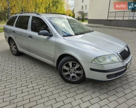 Шкода Октавія 2008 у Києві на Automoto.ua Шкода Октавія, об'ємом двигуна 1.9 л та пробігом 309 тис. км за 6500 $, фото 6 на Automoto.ua