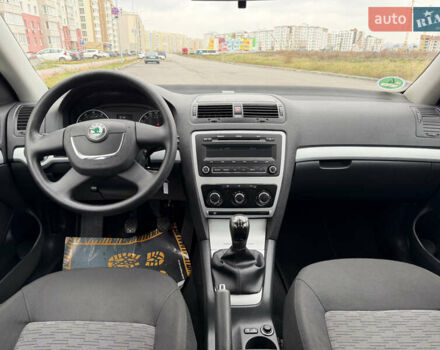 Шкода Октавія, об'ємом двигуна 1.6 л та пробігом 195 тис. км за 8499 $, фото 16 на Automoto.ua