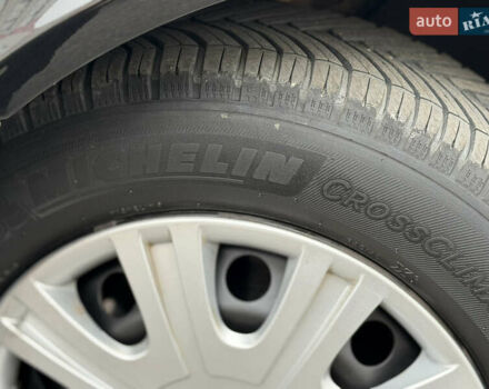 Шкода Октавія, об'ємом двигуна 1.6 л та пробігом 195 тис. км за 8499 $, фото 4 на Automoto.ua