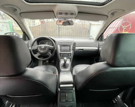 Шкода Октавия, объемом двигателя 1.8 л и пробегом 250 тыс. км за 8400 $, фото 6 на Automoto.ua