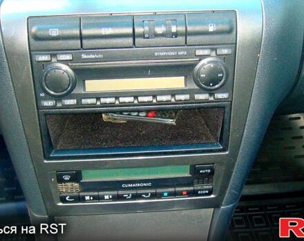 Шкода Октавія, об'ємом двигуна 1.6 л та пробігом 207 тис. км за 5500 $, фото 6 на Automoto.ua