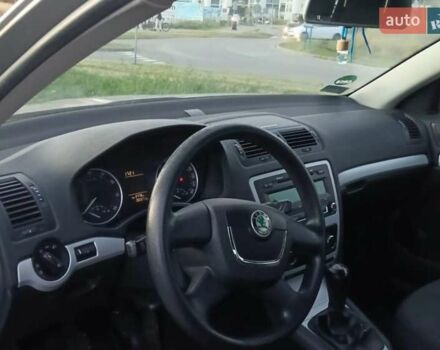 Шкода Октавія, об'ємом двигуна 0 л та пробігом 280 тис. км за 1900 $, фото 4 на Automoto.ua