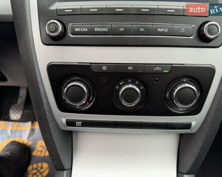 Шкода Октавія, об'ємом двигуна 1.6 л та пробігом 195 тис. км за 8499 $, фото 35 на Automoto.ua