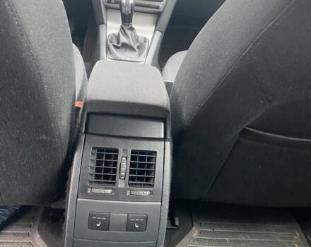 Шкода Октавія, об'ємом двигуна 1.6 л та пробігом 163 тис. км за 7800 $, фото 23 на Automoto.ua