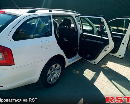 Шкода Октавия, объемом двигателя 2 л и пробегом 240 тыс. км за 8000 $, фото 5 на Automoto.ua