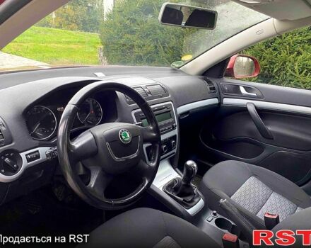 Шкода Октавия 2010 в Вознесенске на Automoto.ua Шкода Октавия, объемом двигателя 1.6 л и пробегом 171 тыс. км за 7900 $, фото 6 на Automoto.ua