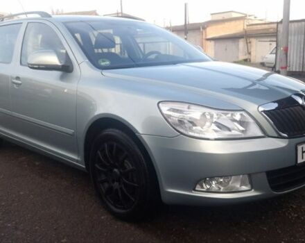 Шкода Октавия, объемом двигателя 1.6 л и пробегом 175 тыс. км за 8600 $, фото 1 на Automoto.ua