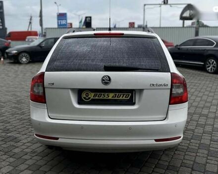 Шкода Октавія, об'ємом двигуна 2 л та пробігом 364 тис. км за 8800 $, фото 5 на Automoto.ua