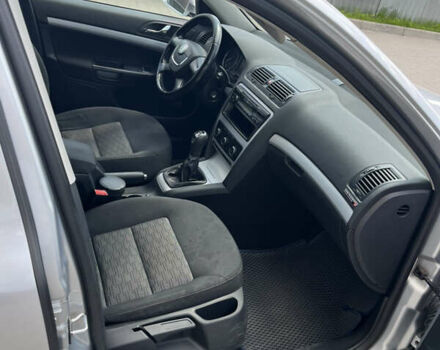 Шкода Октавія, об'ємом двигуна 1.6 л та пробігом 194 тис. км за 7200 $, фото 8 на Automoto.ua