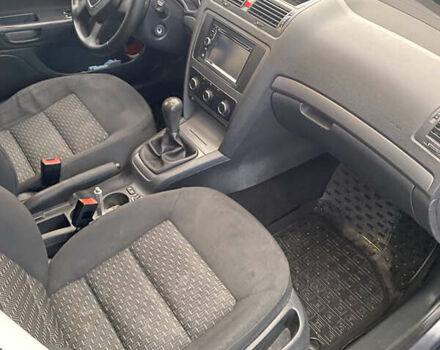 Шкода Октавія, об'ємом двигуна 1.6 л та пробігом 135 тис. км за 6999 $, фото 9 на Automoto.ua