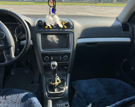 Шкода Октавия, объемом двигателя 1.99 л и пробегом 303 тыс. км за 9500 $, фото 11 на Automoto.ua