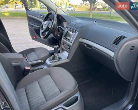 Шкода Октавия, объемом двигателя 0 л и пробегом 230 тыс. км за 6400 $, фото 25 на Automoto.ua