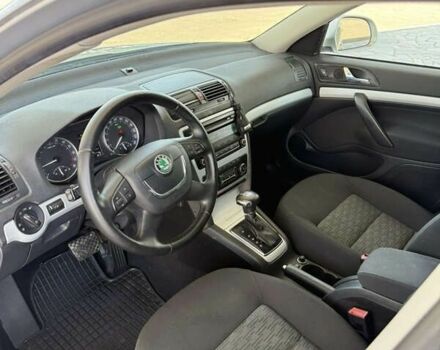 Шкода Октавія, об'ємом двигуна 1.6 л та пробігом 219 тис. км за 8999 $, фото 12 на Automoto.ua