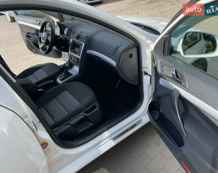 Шкода Октавія, об'ємом двигуна 1.97 л та пробігом 358 тис. км за 9300 $, фото 7 на Automoto.ua