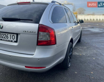 Шкода Октавия, объемом двигателя 1.6 л и пробегом 285 тыс. км за 7800 $, фото 1 на Automoto.ua