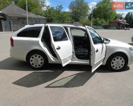 Шкода Октавия, объемом двигателя 1.6 л и пробегом 247 тыс. км за 8900 $, фото 3 на Automoto.ua