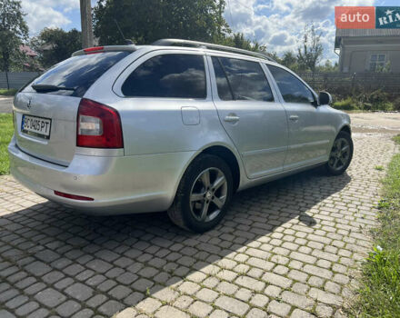 Шкода Октавія, об'ємом двигуна 2 л та пробігом 270 тис. км за 9100 $, фото 5 на Automoto.ua