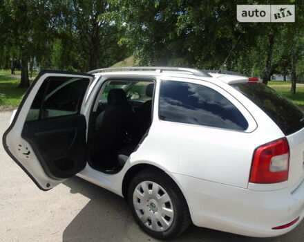 Шкода Октавия, объемом двигателя 1.6 л и пробегом 247 тыс. км за 8900 $, фото 9 на Automoto.ua