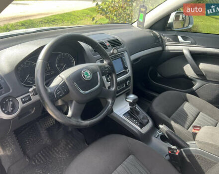 Шкода Октавія, об'ємом двигуна 2 л та пробігом 270 тис. км за 9100 $, фото 8 на Automoto.ua