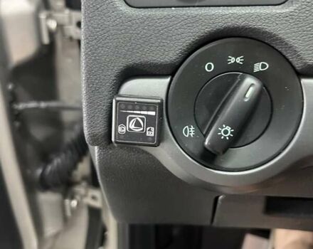 Шкода Октавия, объемом двигателя 1.6 л и пробегом 232 тыс. км за 8800 $, фото 19 на Automoto.ua