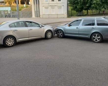 Шкода Октавия, объемом двигателя 1.6 л и пробегом 400 тыс. км за 4800 $, фото 6 на Automoto.ua