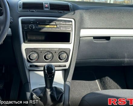 Шкода Октавия, объемом двигателя 16 л и пробегом 158 тыс. км за 9600 $, фото 9 на Automoto.ua