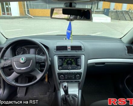 Шкода Октавия, объемом двигателя 1.6 л и пробегом 327 тыс. км за 7900 $, фото 5 на Automoto.ua