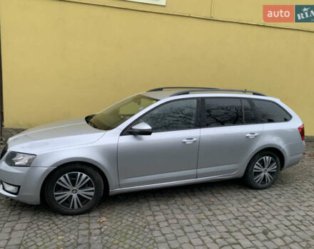 Шкода Октавія, об'ємом двигуна 2 л та пробігом 266 тис. км за 10800 $, фото 4 на Automoto.ua