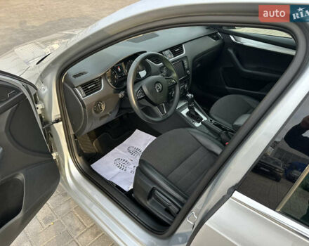 Шкода Октавия 2014 в Запорожье на Automoto.ua Шкода Октавия, объемом двигателя 1.8 л и пробегом 177 тыс. км за 13500 $, фото 77 на Automoto.ua