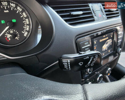 Шкода Октавія, об'ємом двигуна 1.6 л та пробігом 330 тис. км за 9900 $, фото 47 на Automoto.ua