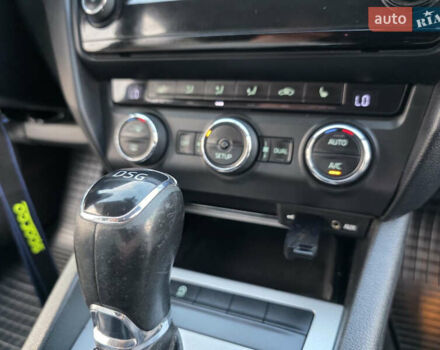 Шкода Октавія, об'ємом двигуна 1.6 л та пробігом 330 тис. км за 9900 $, фото 46 на Automoto.ua